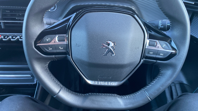 Peugeot 208 1.2 PureTech 100 Allure Premium + 5dr Petrol Hatchback